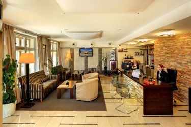 lobby_reception_hotel_clement.jpg