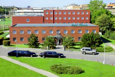 Slavia hotel NOVE FOTO.jpg